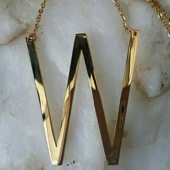 FP Jewelry Letter W Necklace 14kt Goldplated Never Tarnish Hypoallergenic - Picture 3 of 7